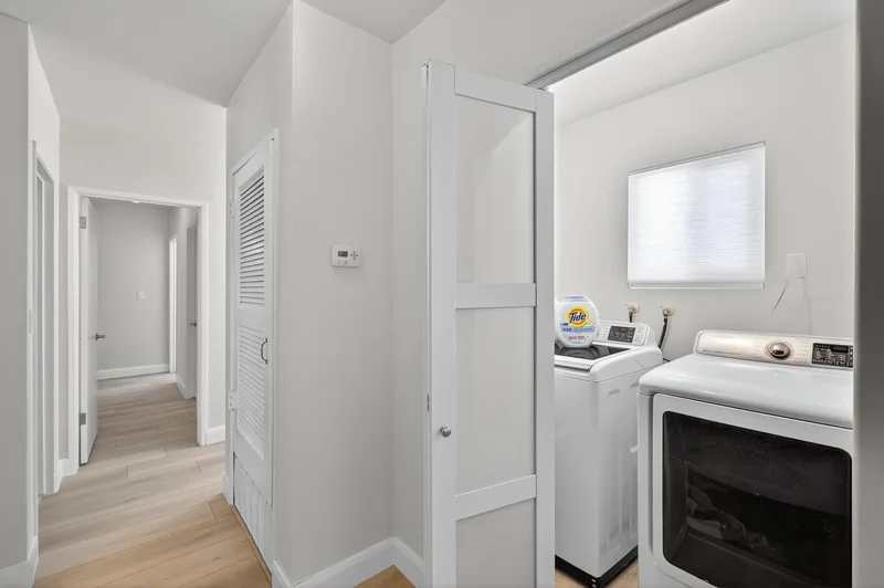 5533 W W 118TH Place W, Inglewood, CA 90304, Inglewood, California, United States. - Photo 35