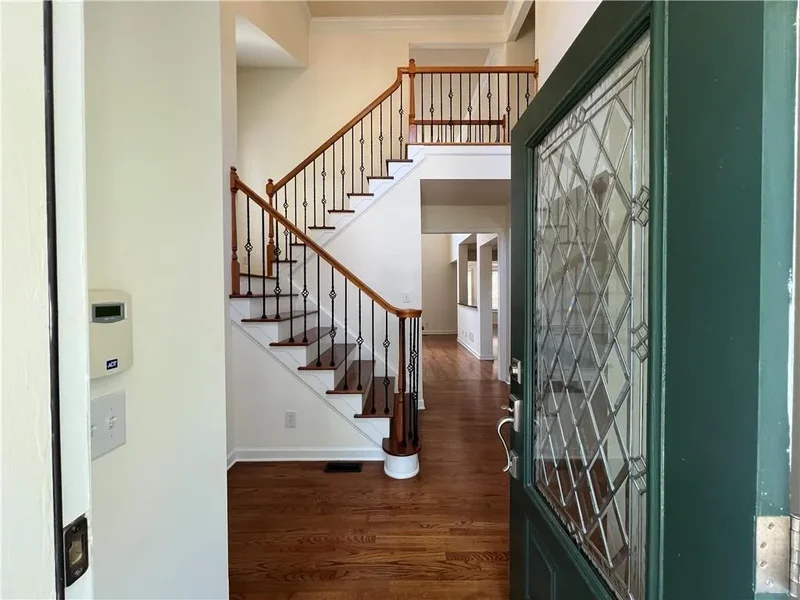 5014 Dovecote Trail, Suwanee, Georgia, United States. - Photo 2