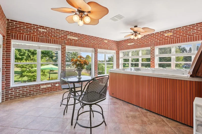 9804 Palmer Drive, Lakewood, IL 60014, Village of Lakewood, Illinois, United States. - Photo 20