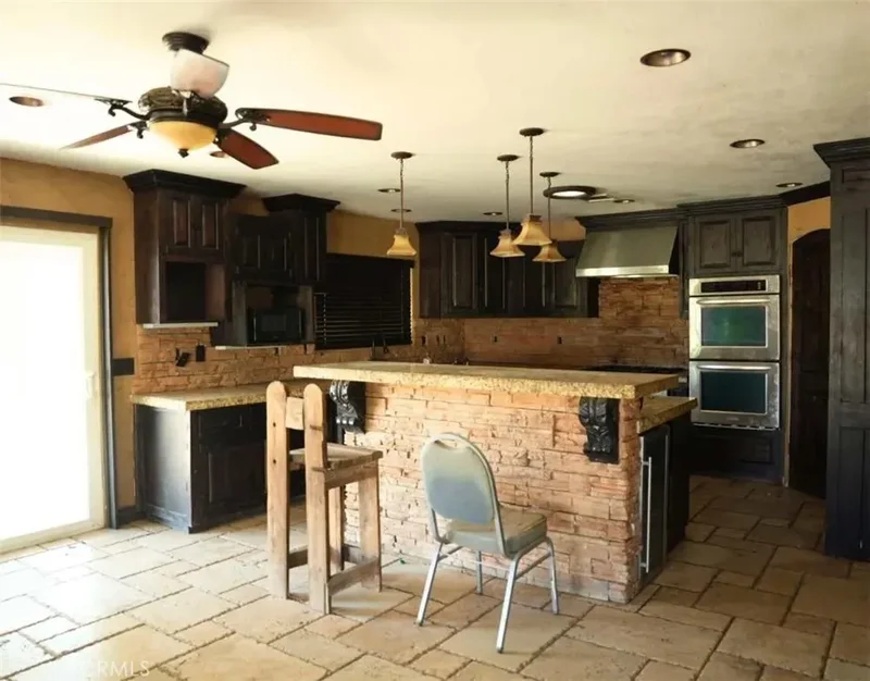 11455 Pigeon Pass, Moreno Valley, California, United States. - Photo 13