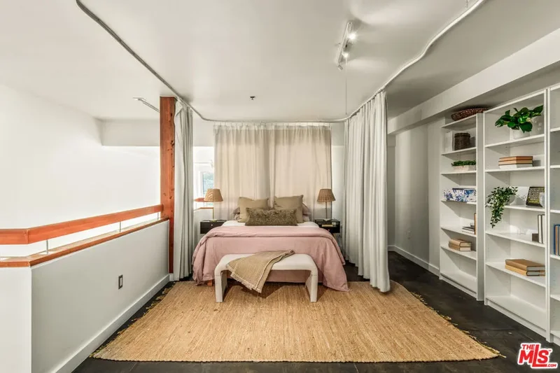 615 Hampton Drive A102, Los Angeles, California, United States. - Photo 27