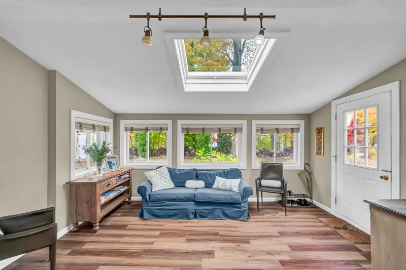 8 Lakeview Road, Brookfield, CT 06804, Brookfield, Connecticut, United States. - Photo 3