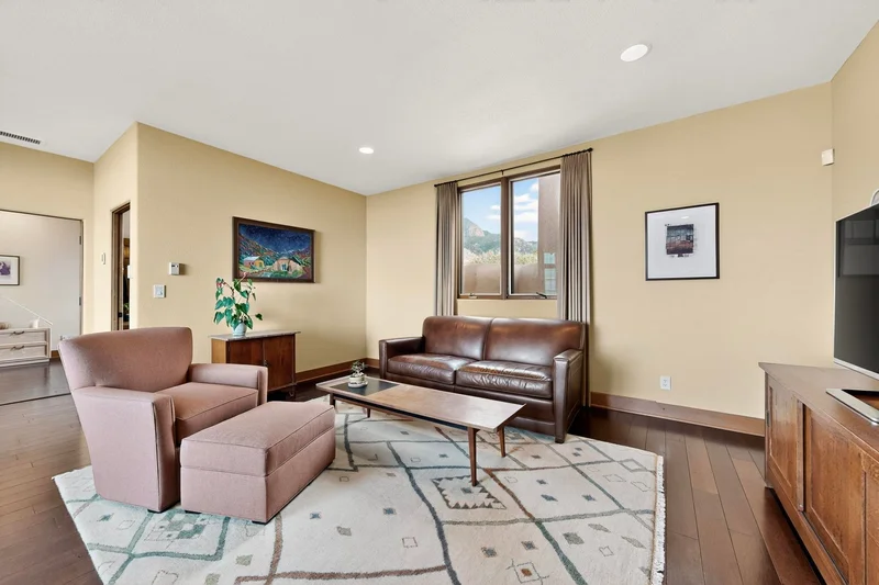 348 White Oaks Drive NE, Albuquerque, NM 87122, Albuquerque, New Mexico, United States. - Photo 75