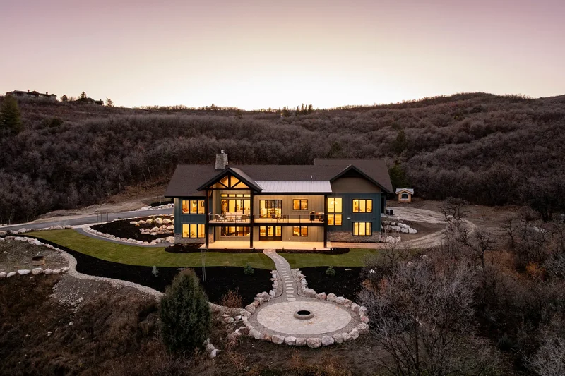 Welcome To A Private Mountain Luxury Retreat On Iconic Old Snowbasin Road