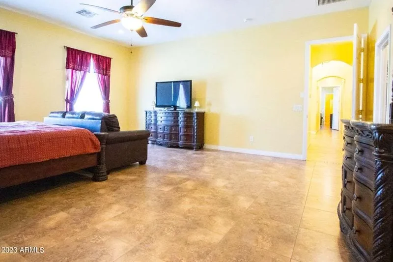 24235 W Pinnacle Vista Drive, Witmann, AZ 85361, Wittmann, Arizona, United States. - Photo 45