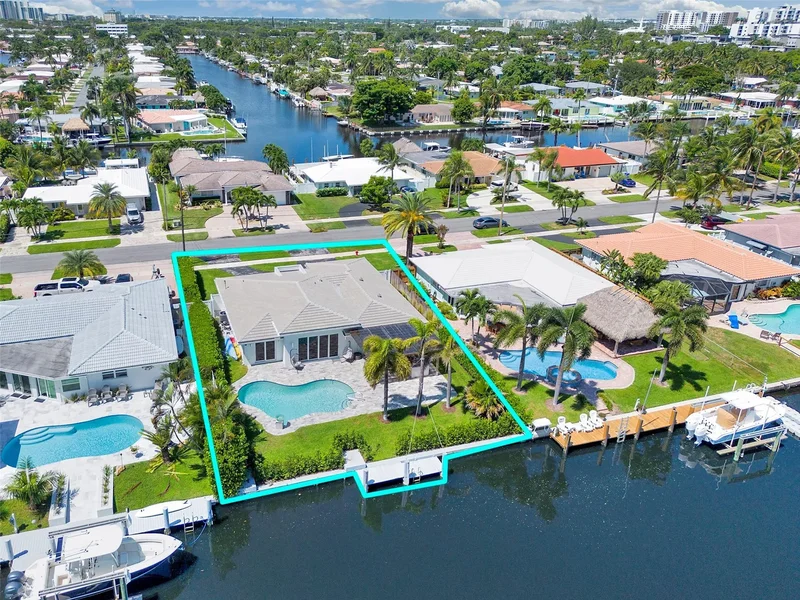 320 SE 5th Ave, Pompano Beach, Florida, United States. - Photo 22