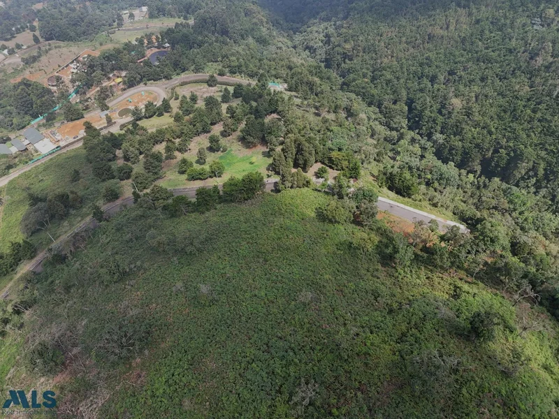 Medellín CARRERA 9 # 2 10, Santa Elena, Antioquia, Colombia. - Photo 7