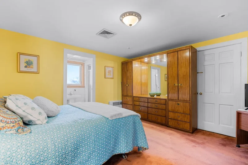 335 Mystic St , Arlington, MA 02474, Arlington, Massachusetts, United States. - Photo 19