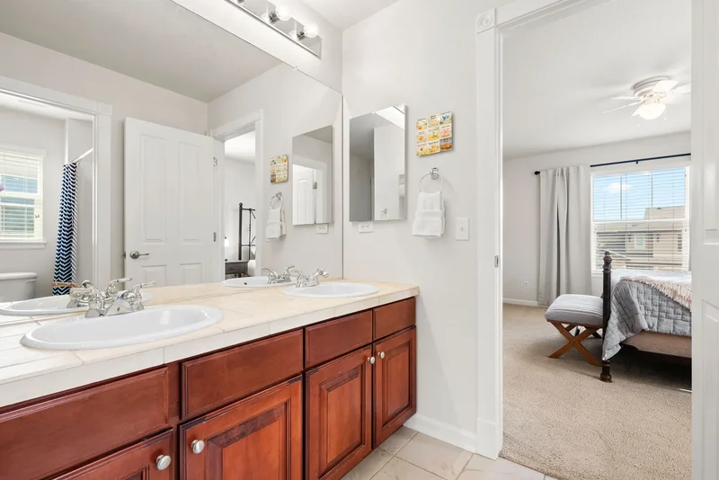 2996 Danbury Avenue , Highlands Ranch, CO 80126, Highlands Ranch, Colorado, United States. - Photo 23
