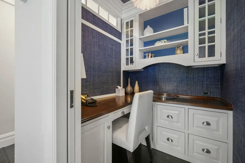8 Hamlins Crossing , Dover, MA 02030, Dover, Massachusetts, United States. - Photo 16