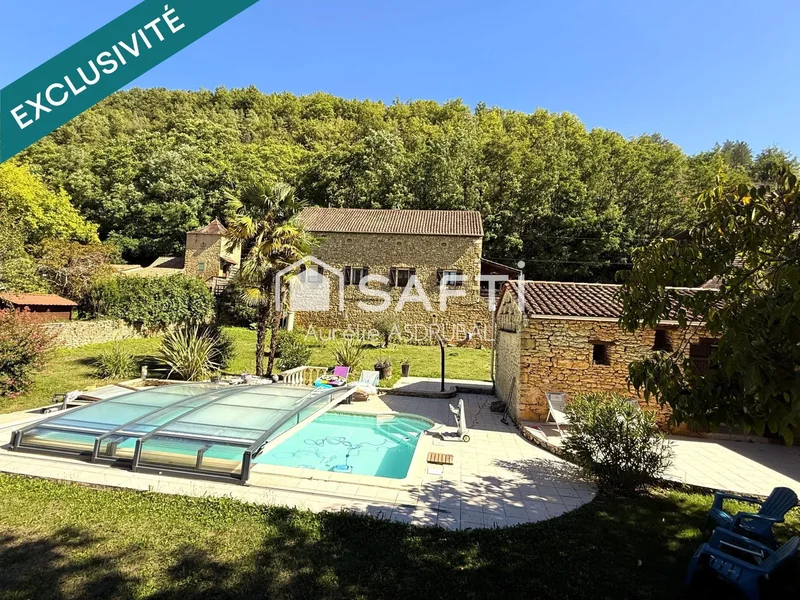Superbe Longère avec belle grange et dépendance et piscine Coux et Bigaroque