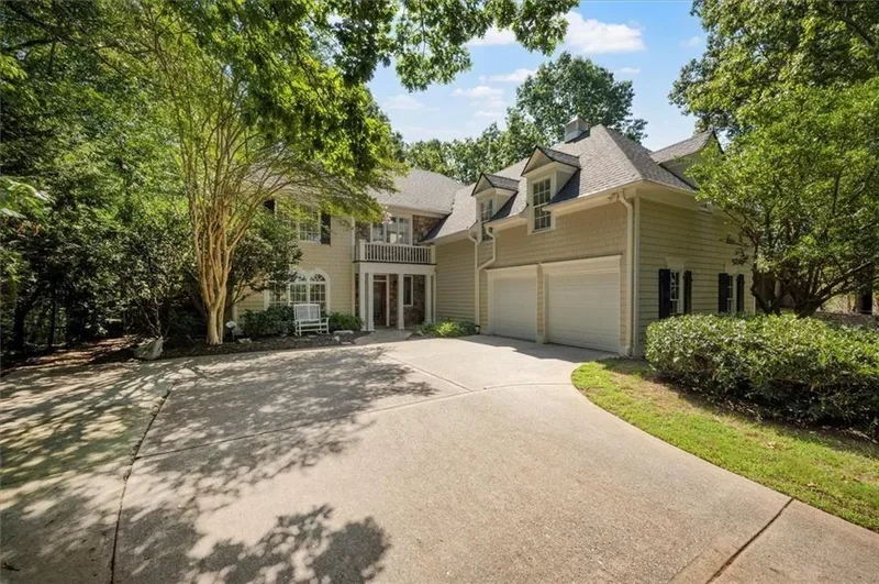 Single Family Residence in Atlanta
