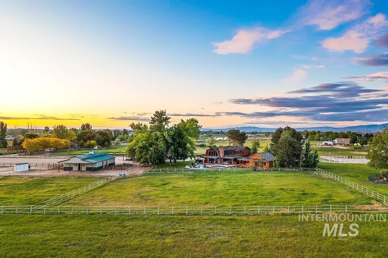 999 N Cow Horse Dr, Kuna, ID 83634, Kuna, Idaho, United States. - Photo 13