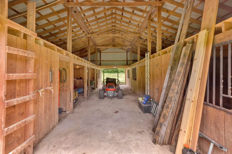 1036 Reed Hollow Rd , Readyville, TN 37149, Readyville, Tennessee, United States. - Photo 64