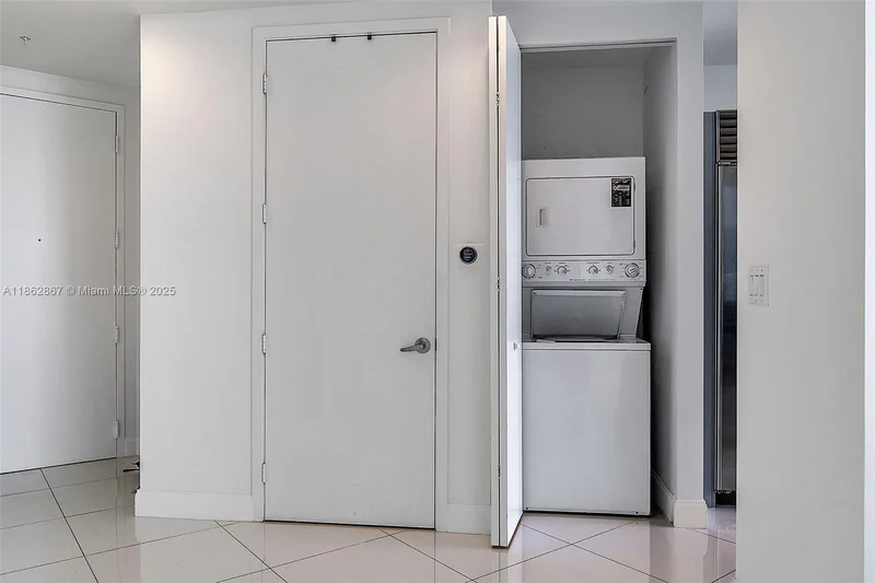 18201 Collins Ave 4109A, Golden Beach, Florida, United States. - Photo 36
