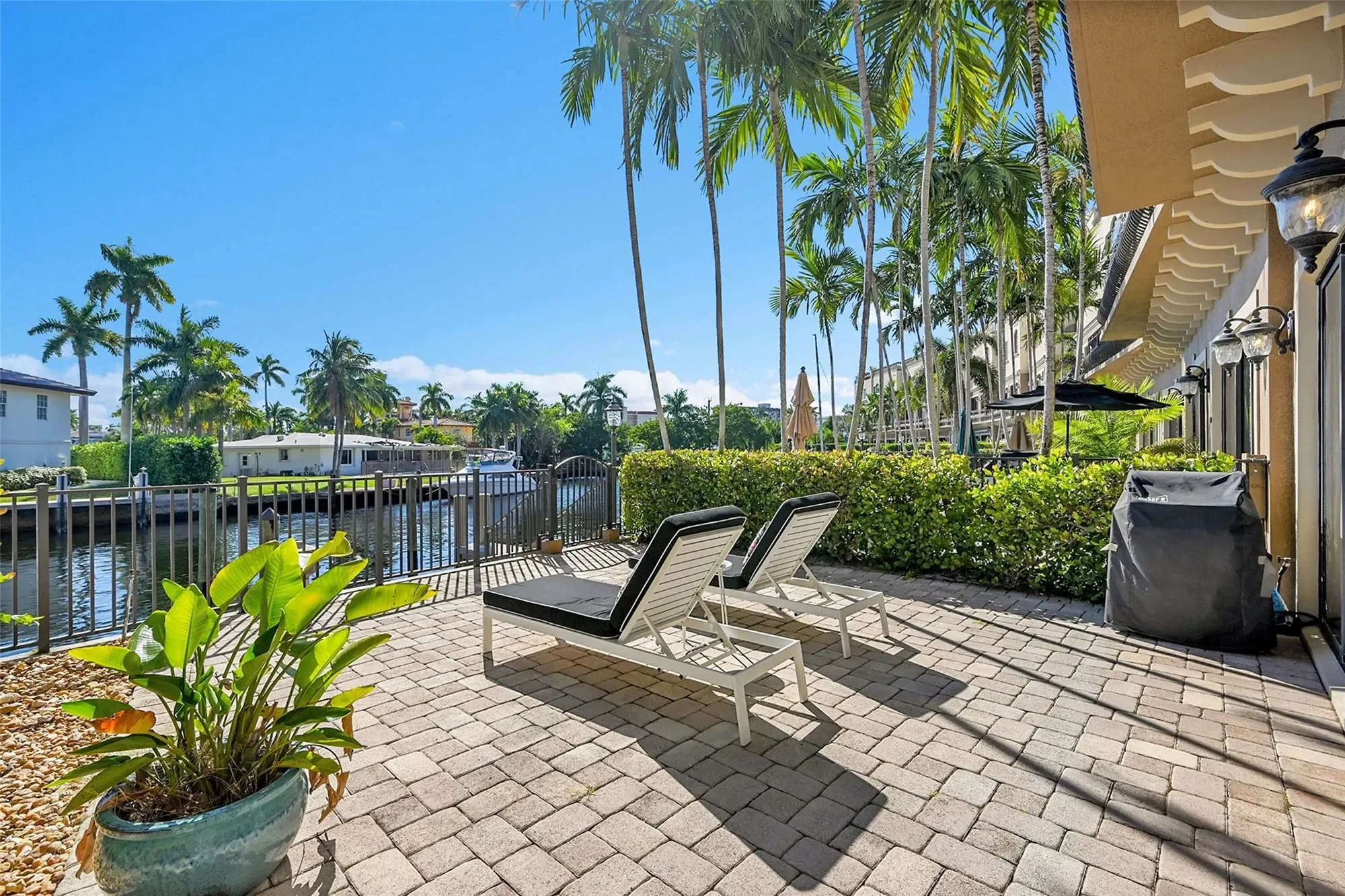 2254 SE 7th Street, Hillsboro Beach, Florida, United States. - Photo 32
