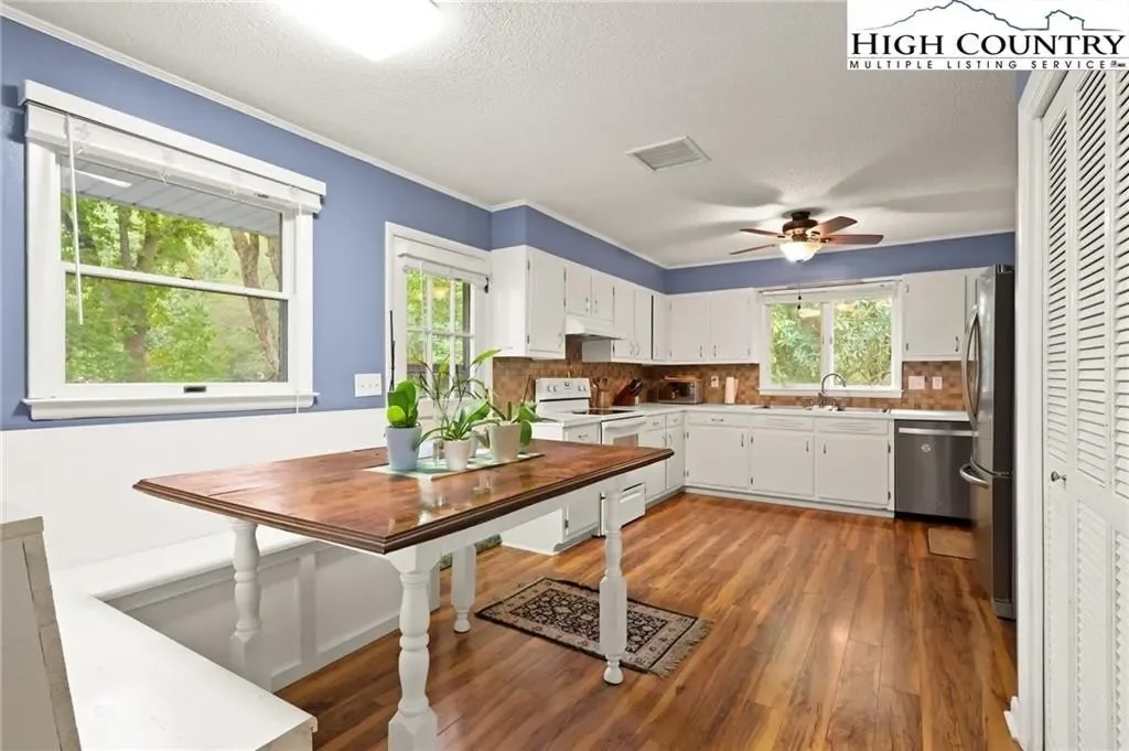357 Kalmia Lane, Boone, NC 28607, Boone, North Carolina, United States. - Photo 14