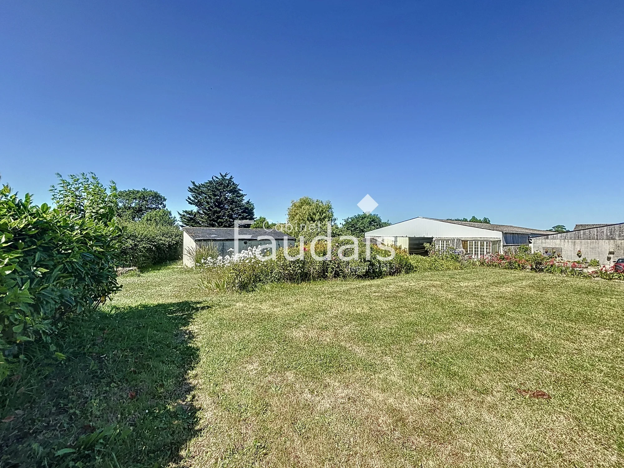 Sénoville, Normandy, France. - Photo 12