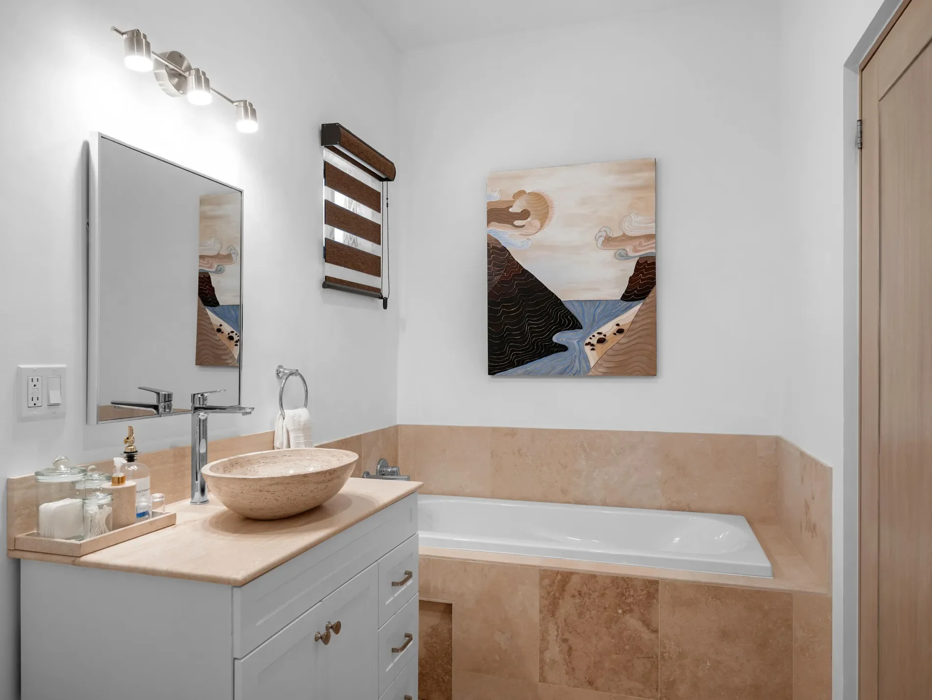 Gallery photo 4
