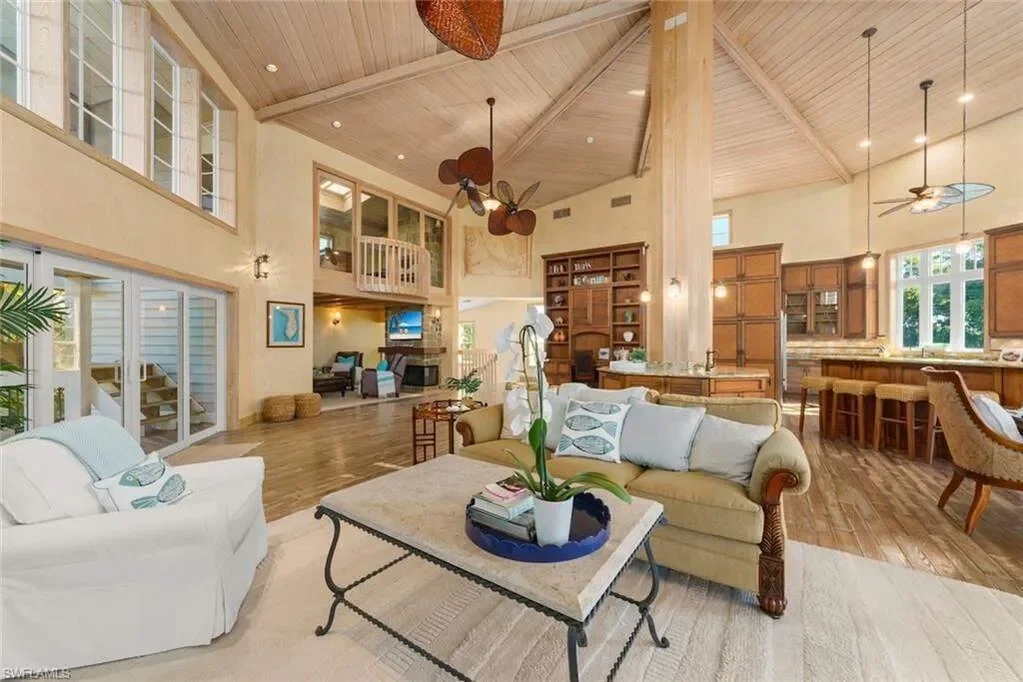 2451 Blind Pass CT, Sanibel, FL, 33957, USA, Sanibel, Florida, United States. - Photo 8