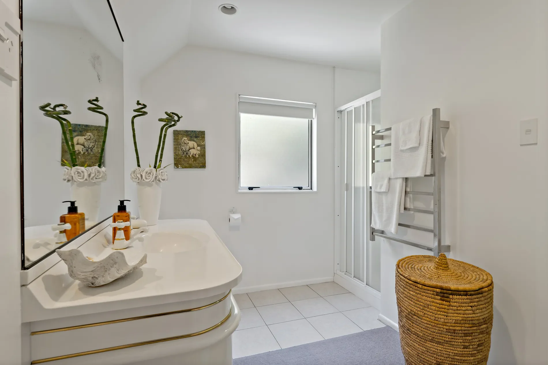 Gallery photo 4