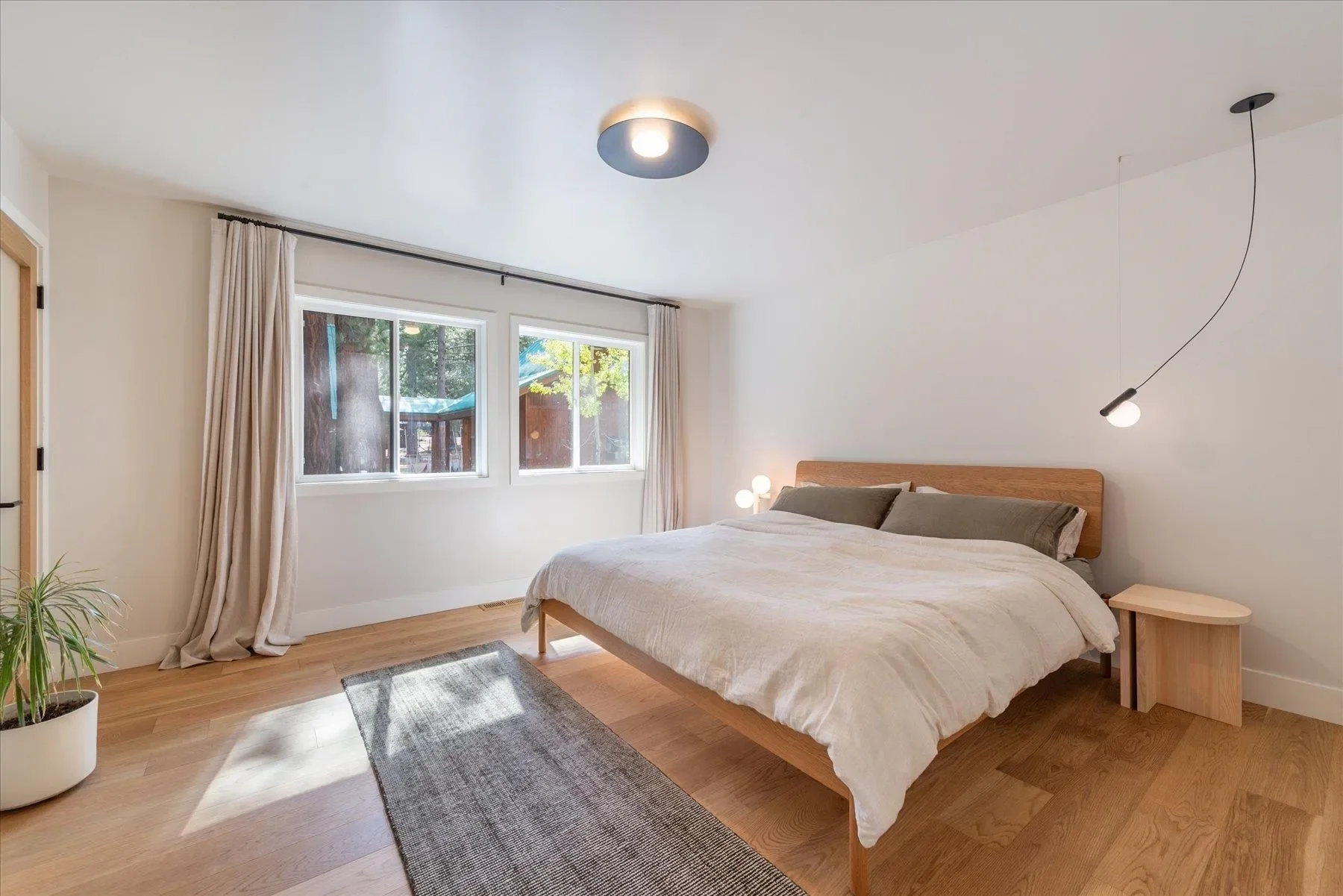 14344 Northwoods Boulevard, Truckee, California, United States. - Photo 13