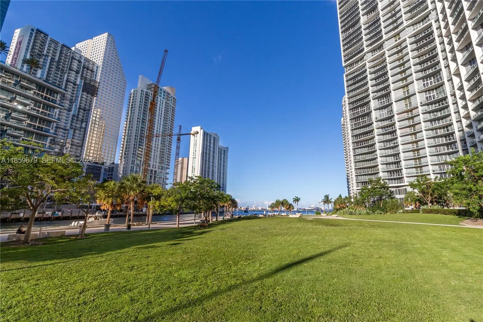 485 Brickell Ave 2210, Miami, Florida, United States. - Photo 53