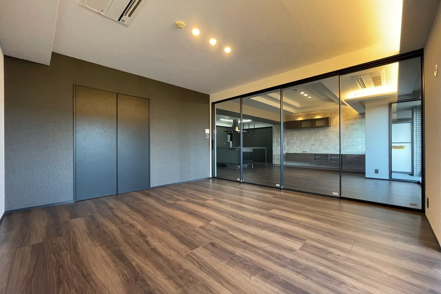 Gallery photo 4