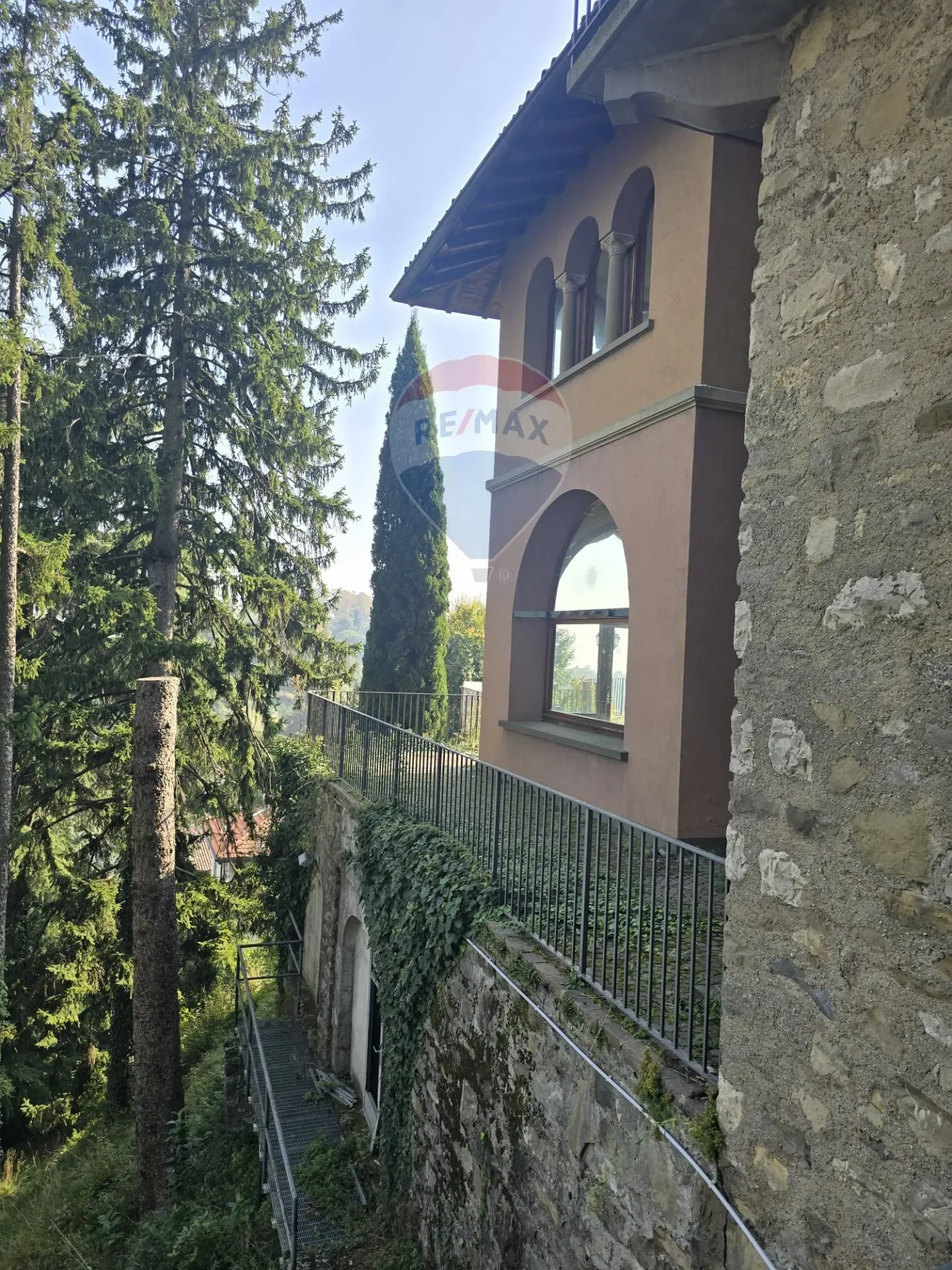 Via Vetta, Bergamo, Lombardy, Italy. - Photo 5