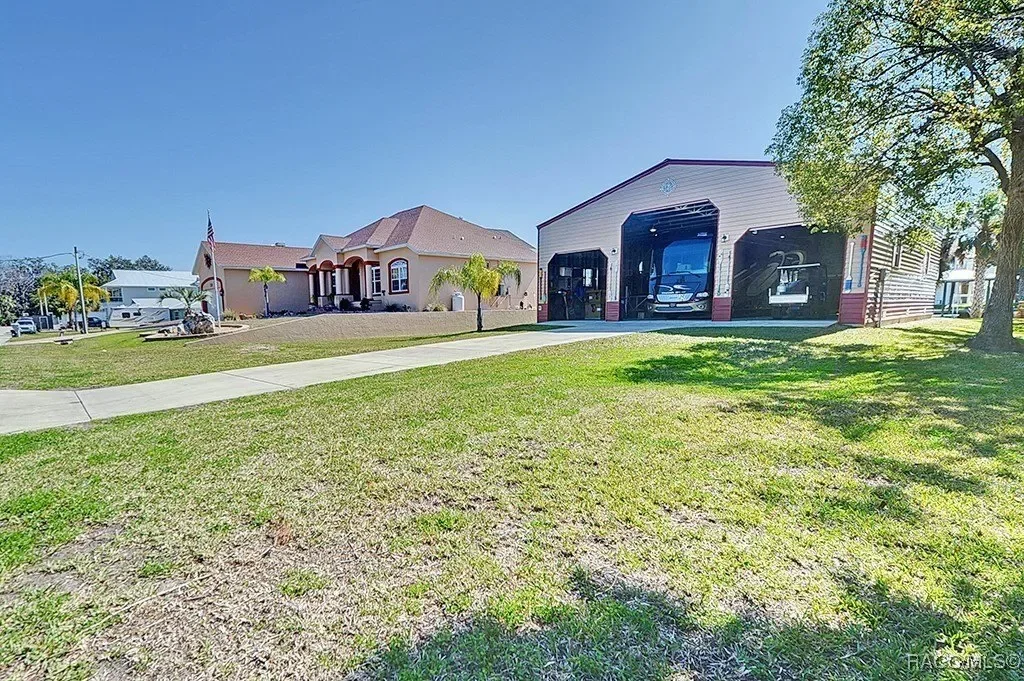 1920 NW 16th Street, Crystal River, FL 34428, Crystal River, Florida, United States. - Photo 3