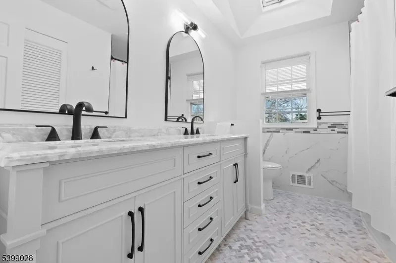 70 Hampton Rd, Chatham Twp., NJ 07928, Chatham Township, New Jersey, United States. - Photo 28