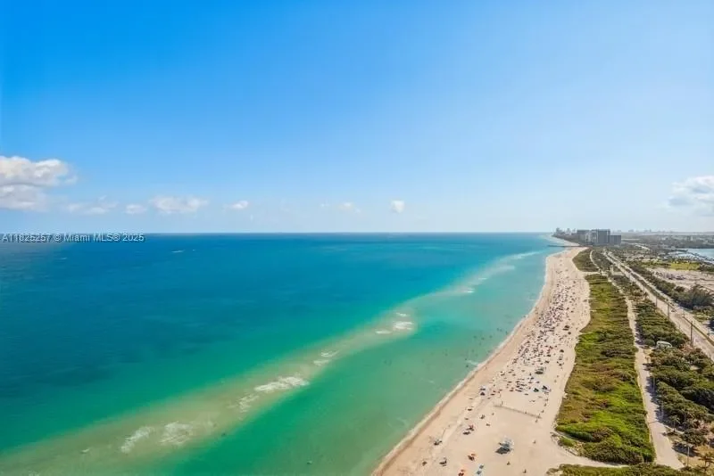 15701 Collins Ave, Golden Beach, Florida, United States. - Photo 11