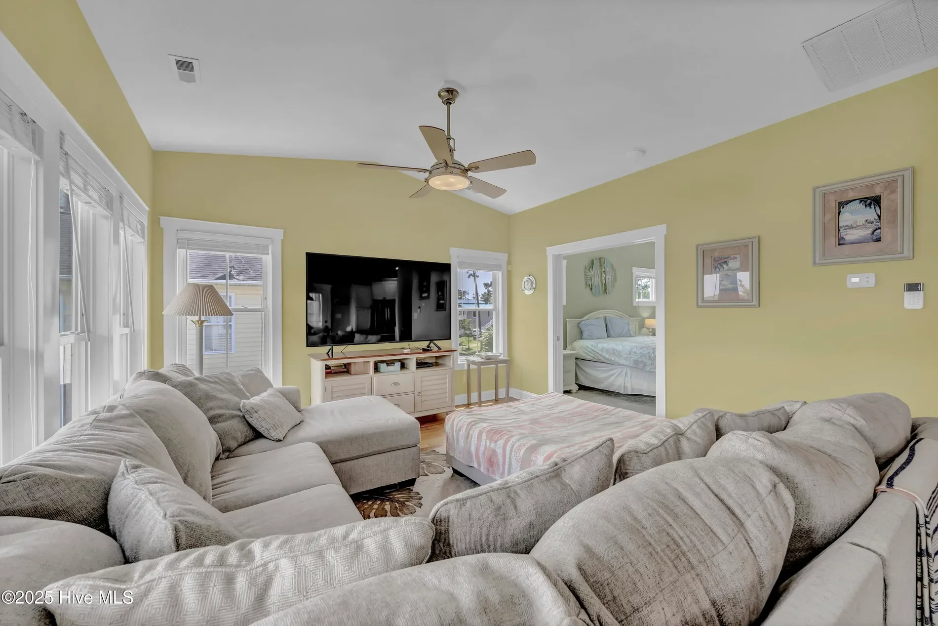 Gallery photo 11
