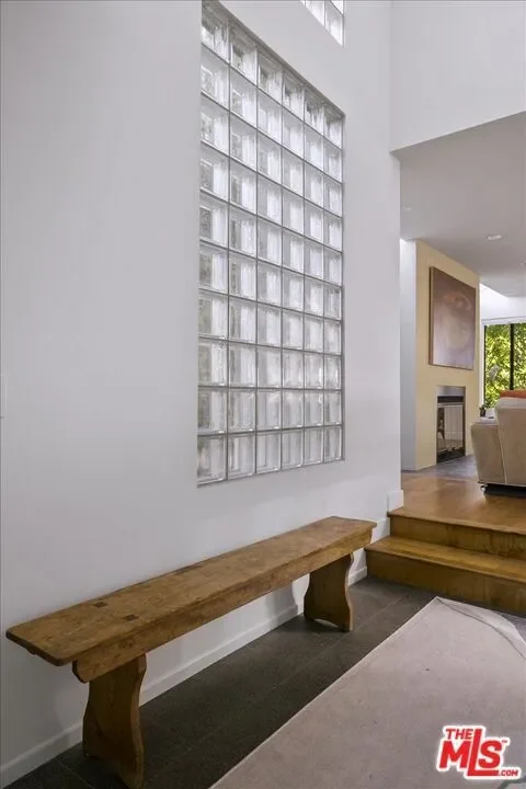 1358 Killarney Avenue, Los Angeles, California, United States. - Photo 10