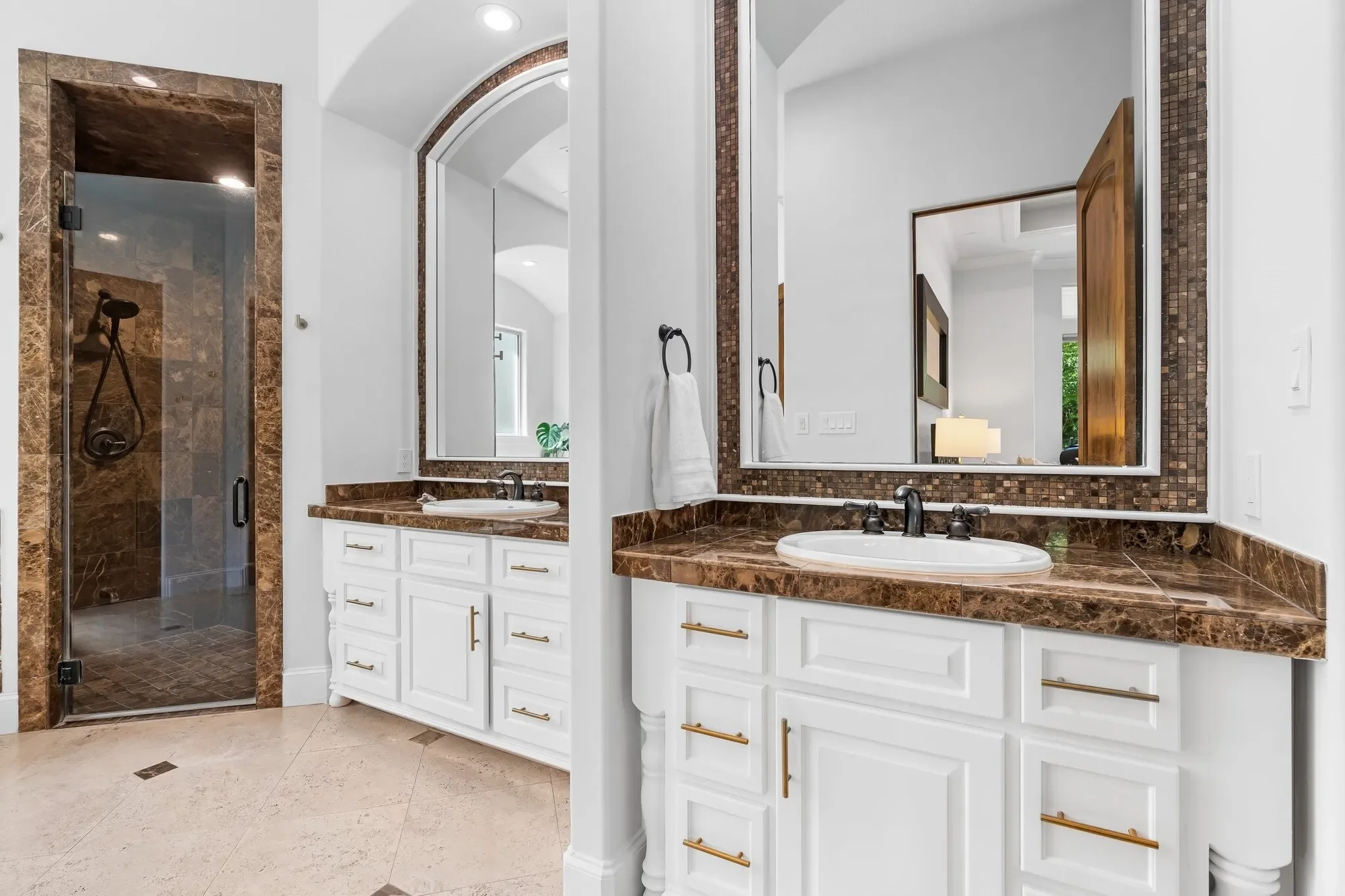 22 Johnathan Landing Court, The Woodlands, TX 77389, The Woodlands, Texas, United States. - Photo 13