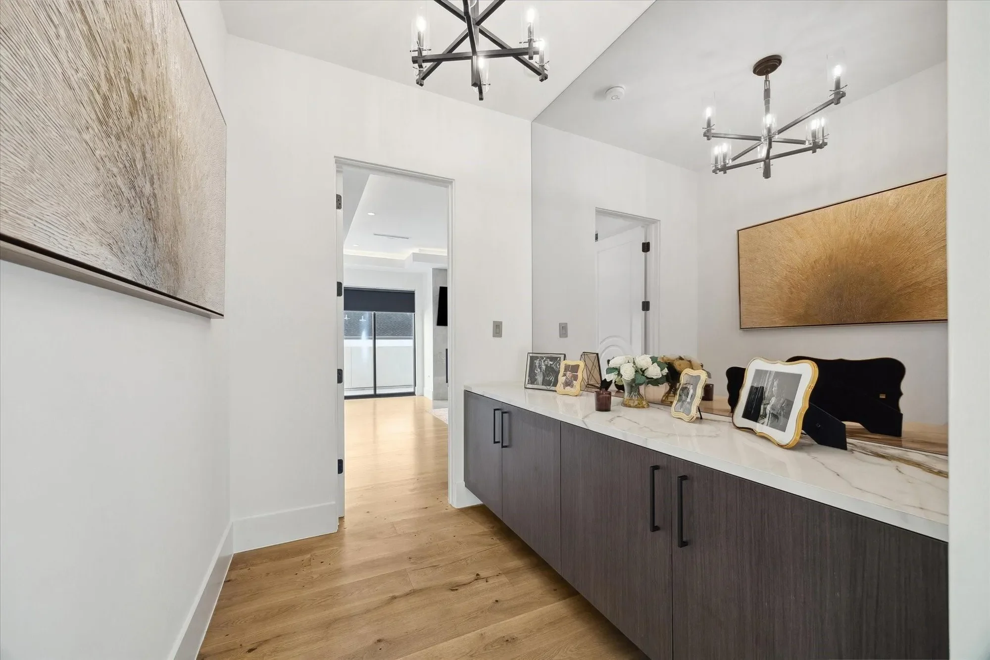 Gallery photo 11