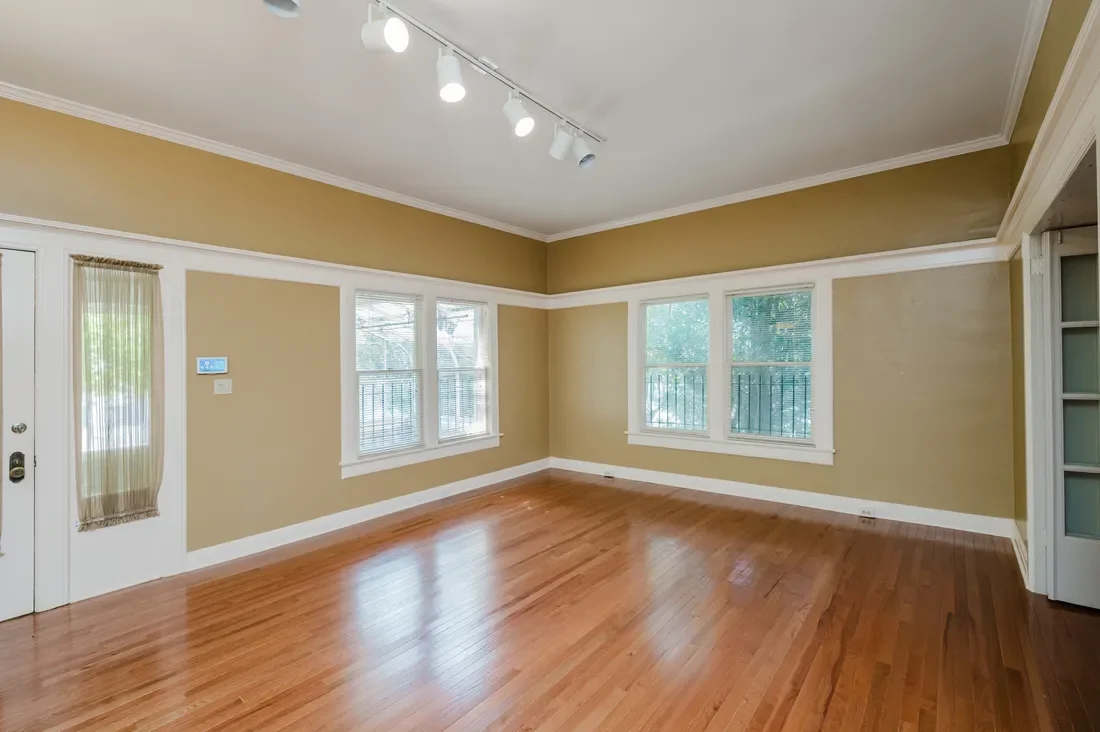 Gallery photo 10