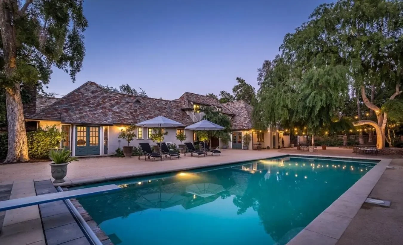 4750 Encino Avenue, Los Angeles, California, United States. - Photo 11