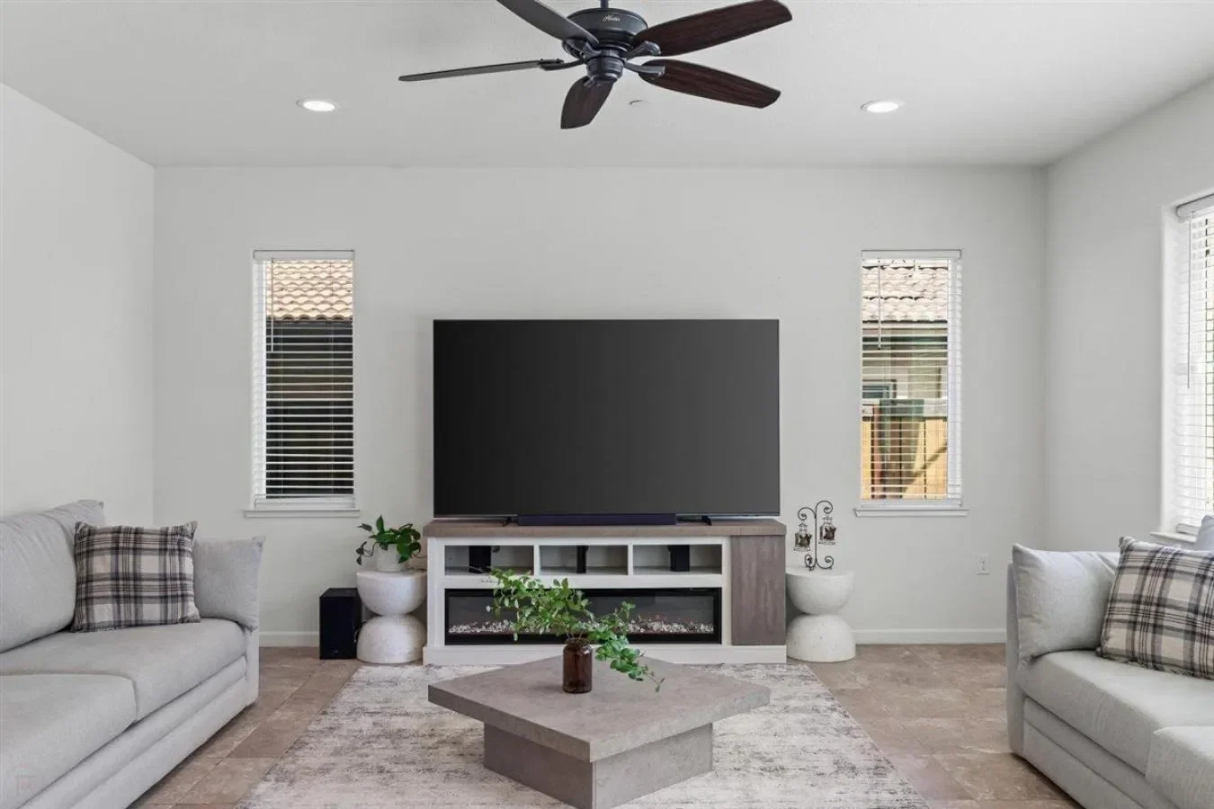 21232 Grapevine Drive, Patterson, California, United States. - Photo 25