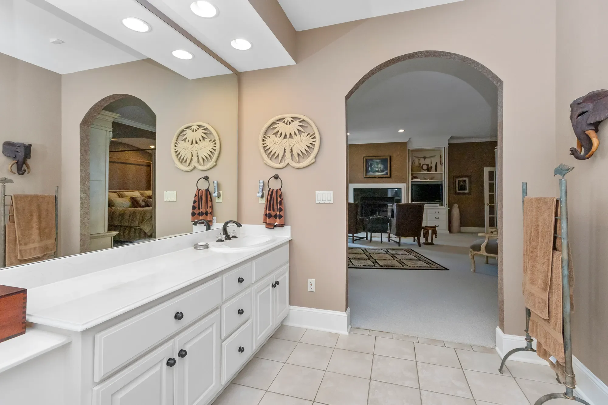 33 Southview Ledge Road , Landrum, SC 29356, Landrum, South Carolina, United States. - Photo 22