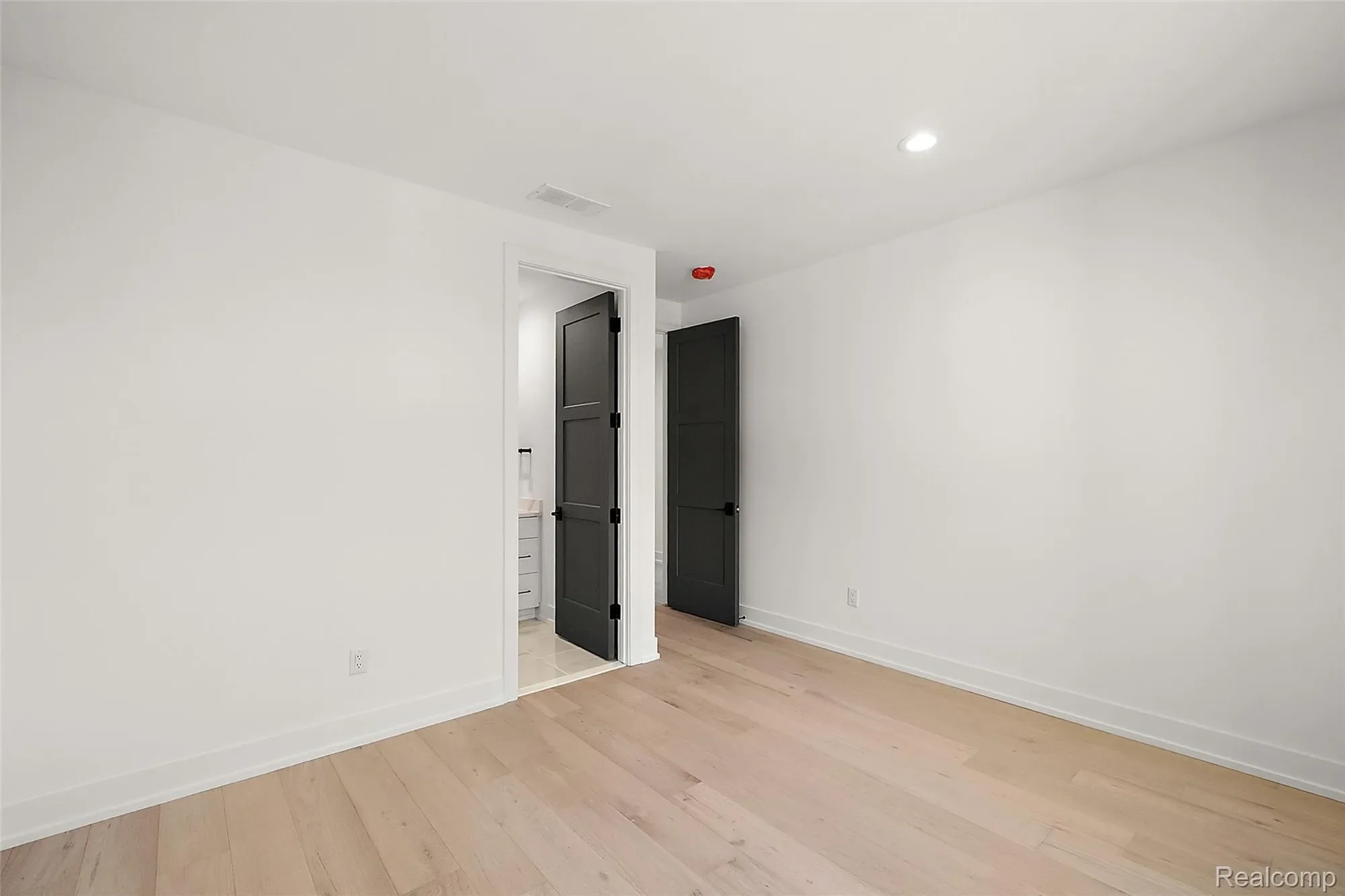 Gallery photo 10