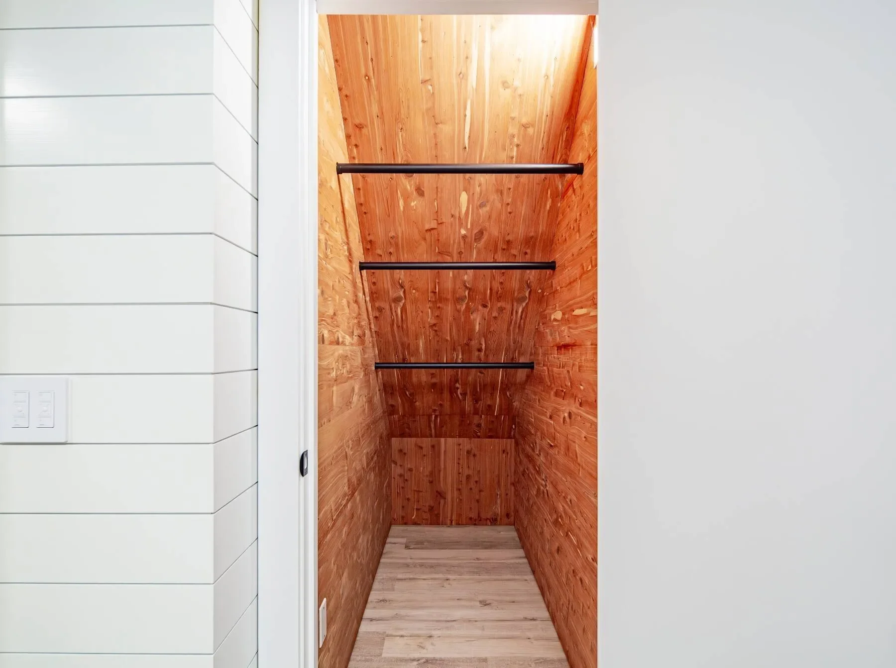 455  Abrahams Path , Amagansett, NY 11930, Amagansett, New York, United States. - Photo 27