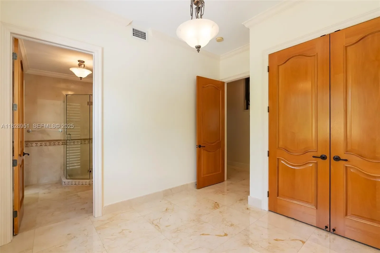 10851 SW 63rd Ave, Coral Gables, Florida, United States. - Photo 20