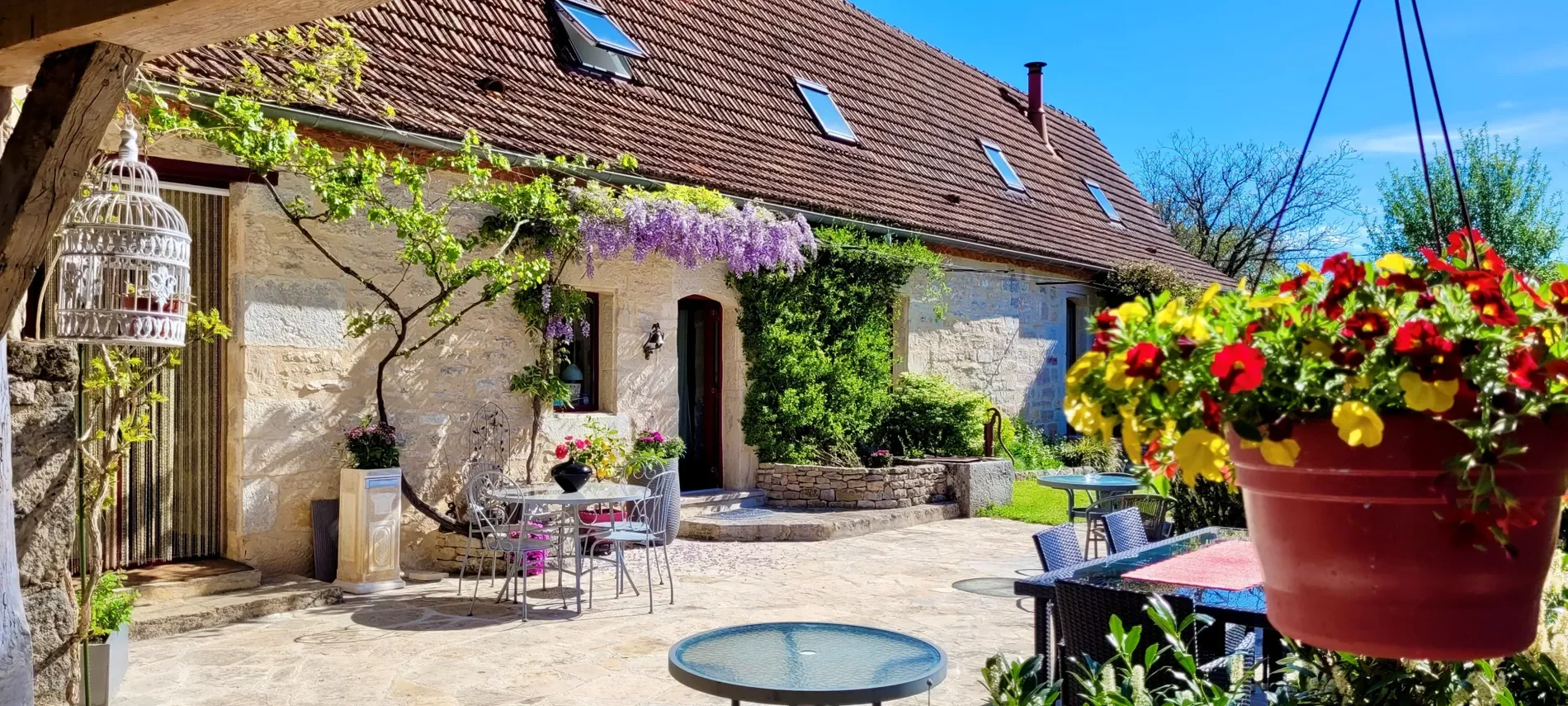 Figeac, Occitanie, France. - Photo 15