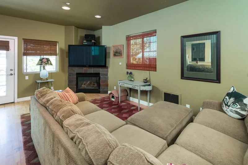 616 NW Arizona Avenue, Bend, Oregon, United States. - Photo 8