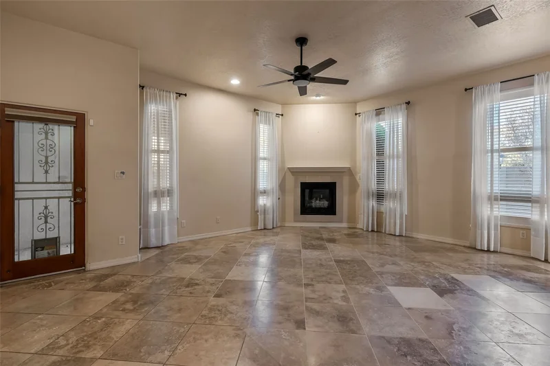 508 Laguna Seca Lane Nw, Albuquerque, NM 87104, Albuquerque, New Mexico, United States. - Photo 21