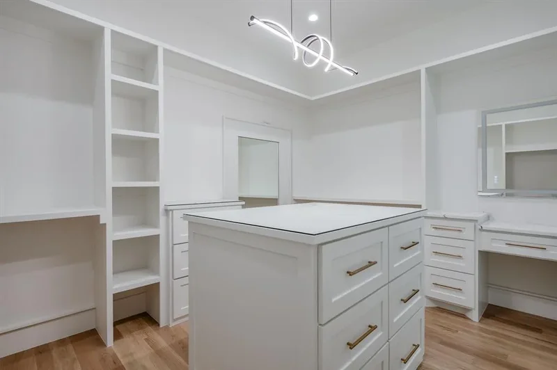7503 Robin Road, Dallas, Texas, United States. - Photo 20