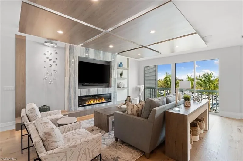 121 Barefoot CIR #16, Bonita Springs, Florida, United States. - Photo 9