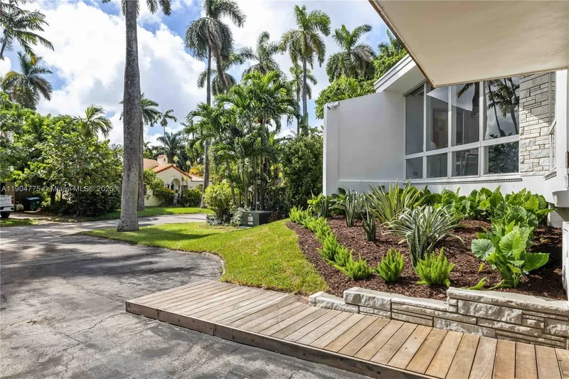 1071 NE 85th St, Miami, Florida, United States. - Photo 21