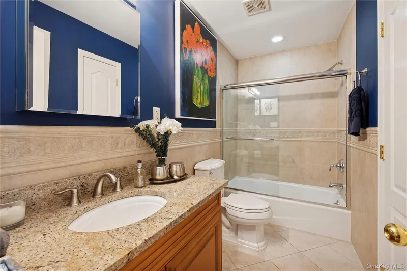157 Monroe Boulevard, Long Beach, New York, United States. - Photo 20